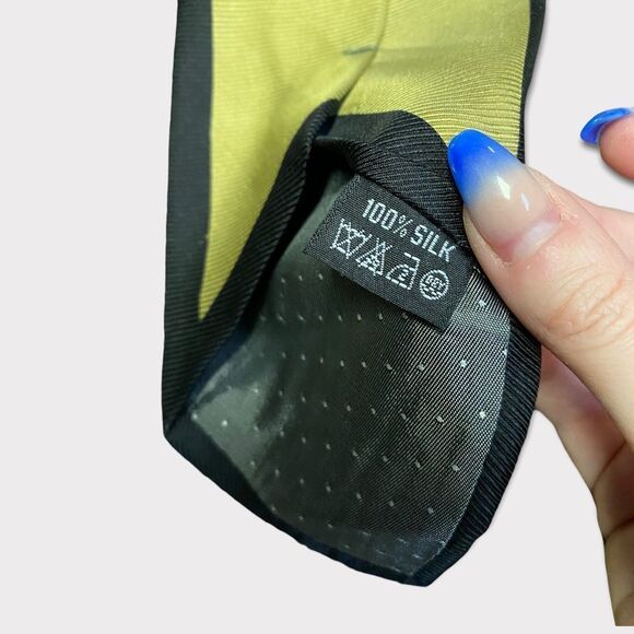 vintage IMPULSE | Handmade Abstract Silk Tie - Picture 4 of 6